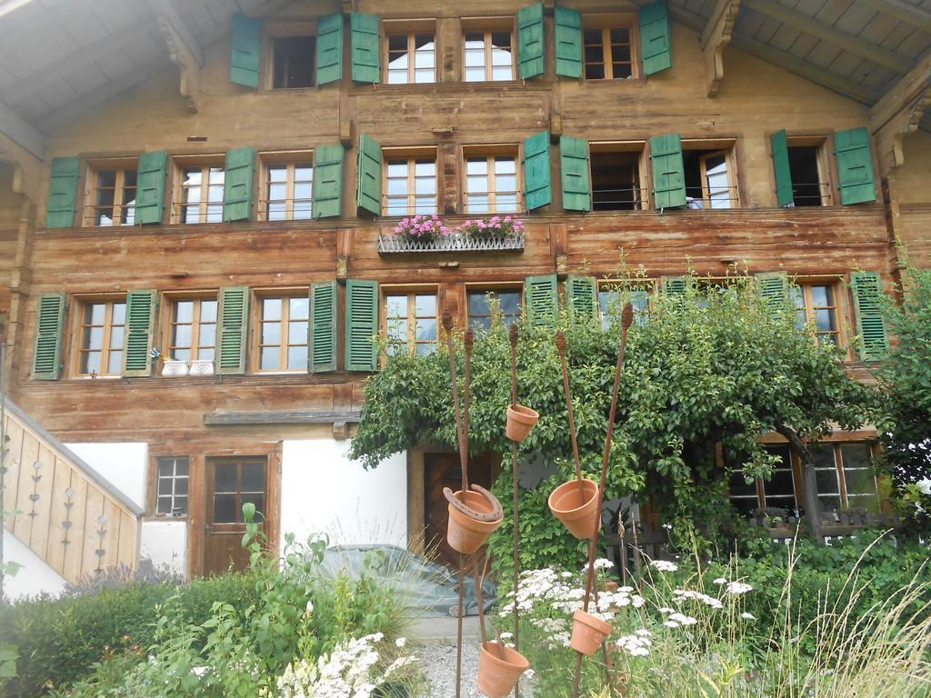 Apartmán Terminus Reinisch Frutigen Pokoj fotografie